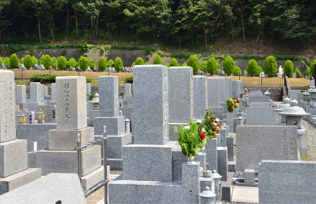 松戸で墓石をお探しなら10年の保証を実現する【松戸家】